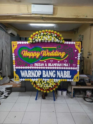 Papan Bunga di Tamiyangsari Kroya